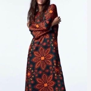 Zara multicolor printed midi dress with pockets L